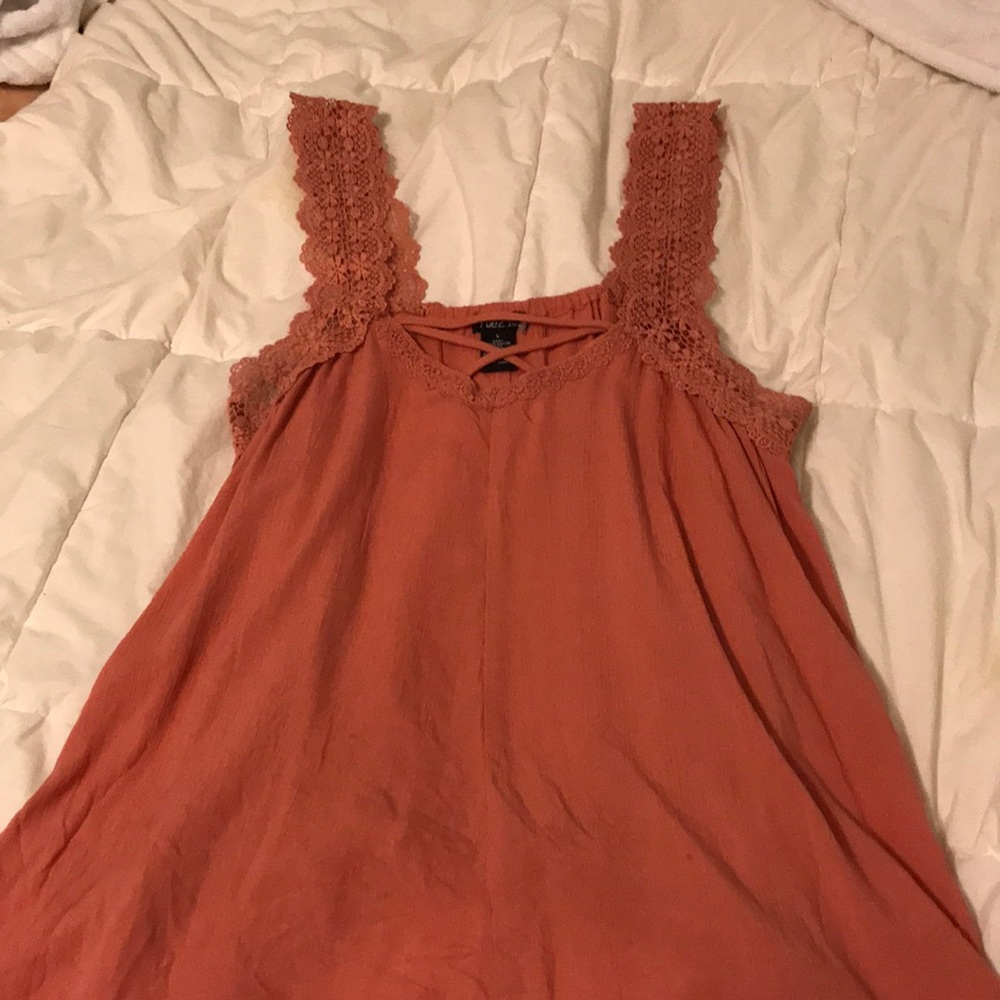 Pink tank top